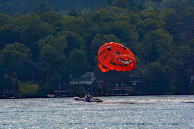 parasailing